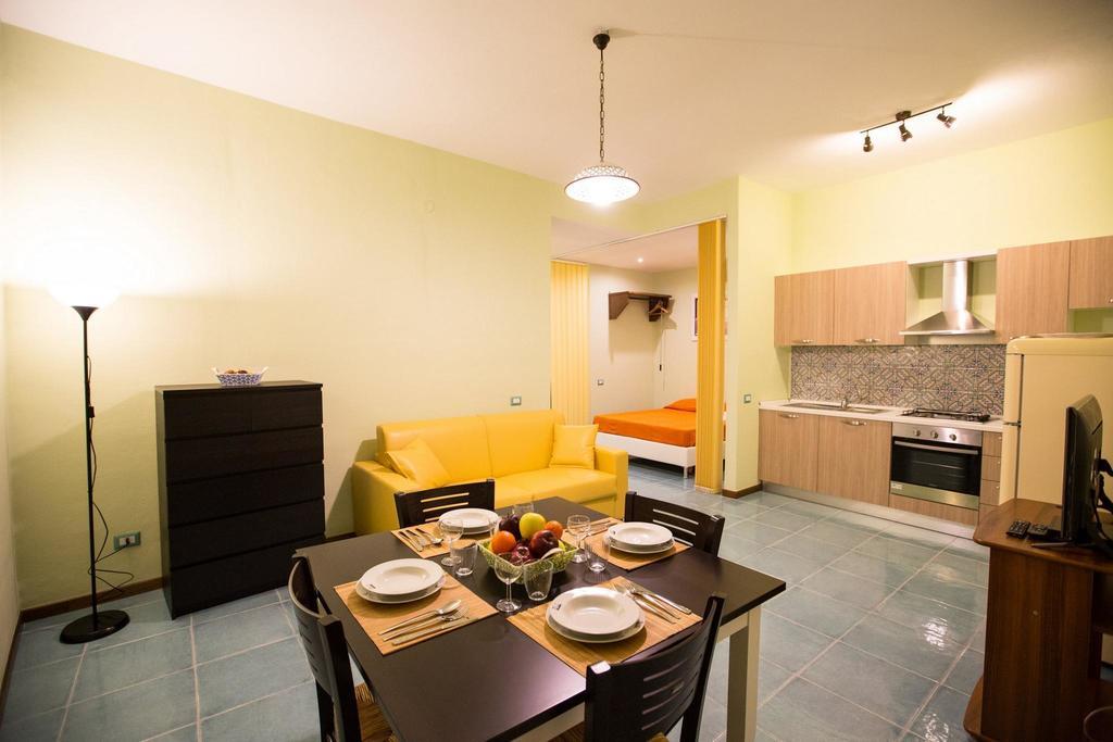 Il Nido Del Sole Apartment Чефалу Стая снимка